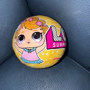 L.O.L. Surprise! Yellow Ball to be unboxed, New